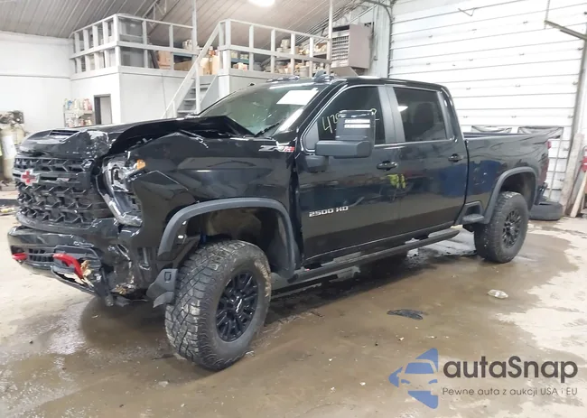 1GC4YYEY8RF281143: 43924732