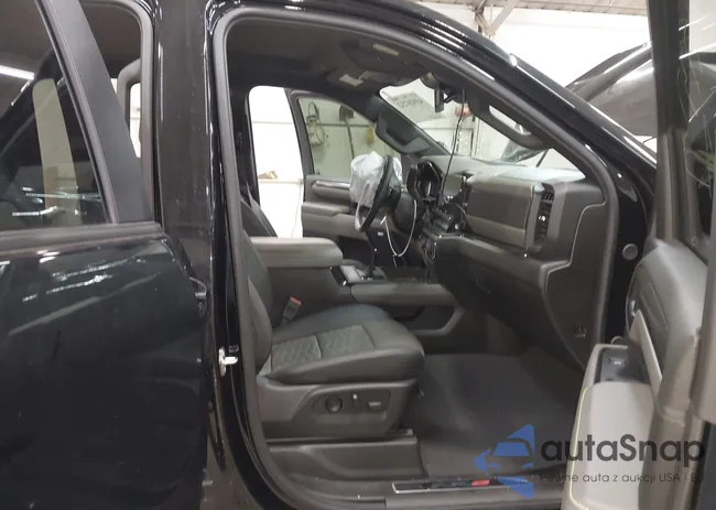 1GC4YYEY8RF281143: 43924732