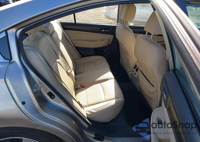 4S3BNEN64F3065090: 43924753