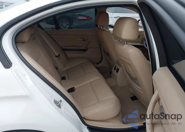 WBAPH575X9NM33506: 43924757