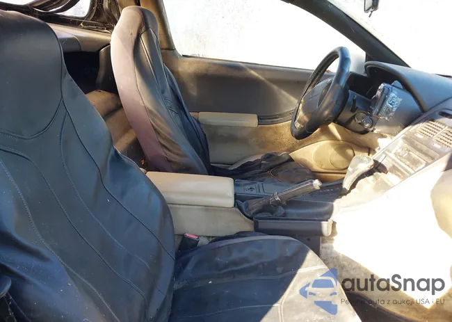 JN1RZ27D3RX010546: 43924759