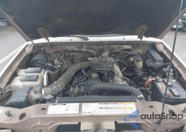 1FTYR10CXWUC28890: 43924761