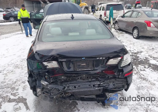 WBA5A7C57GG152424: 43924766