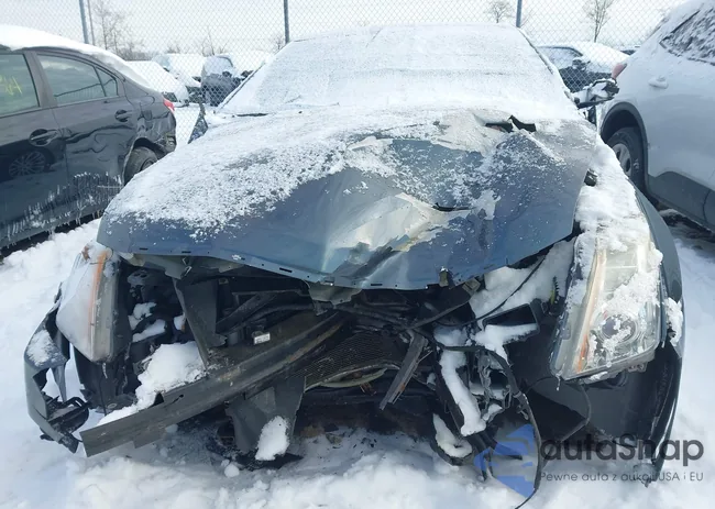 1G6DS1ED3B0117106: 43925780