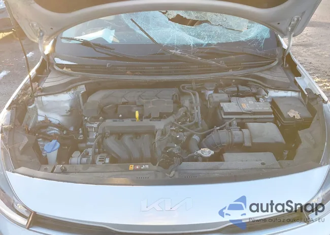 3KPA24AD9PE545459: 43925833