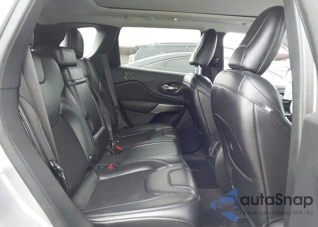 1C4PJLLB6KD108659: 43925939