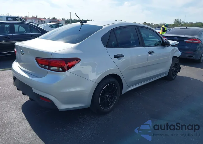 3KPA24AB5JE061469: 43925971