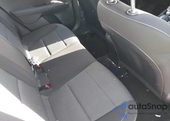 3KPF24AD7RE792682: 43925988