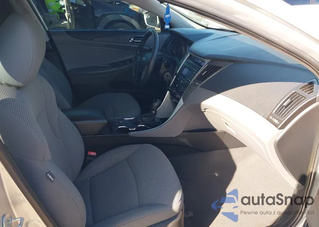 5NPEB4AC5EH882941: 43926069