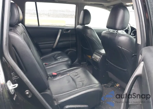 5TDBK3EH3CS145831: 43926097