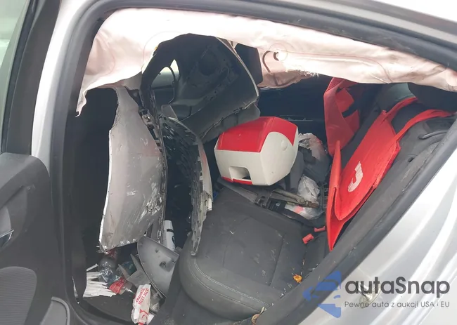 1G1BE5SM7J7196608: 43926110