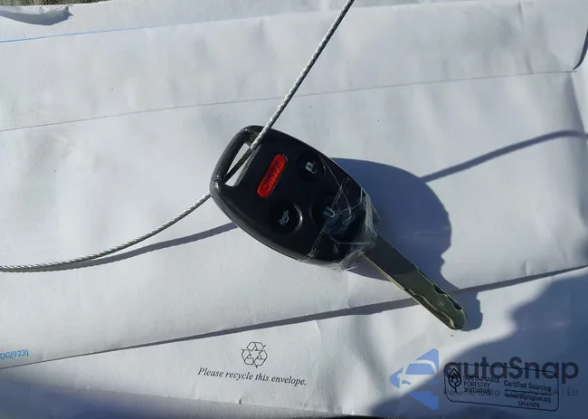 2HGFB2F56CH304096: 43926224