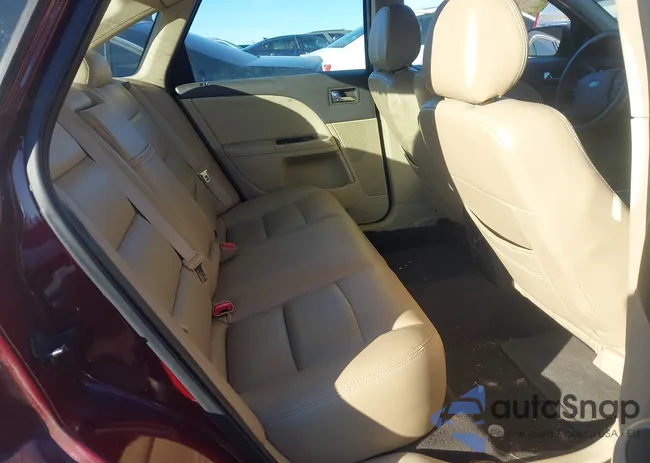 1FAHP24WX8G145662: 43926329