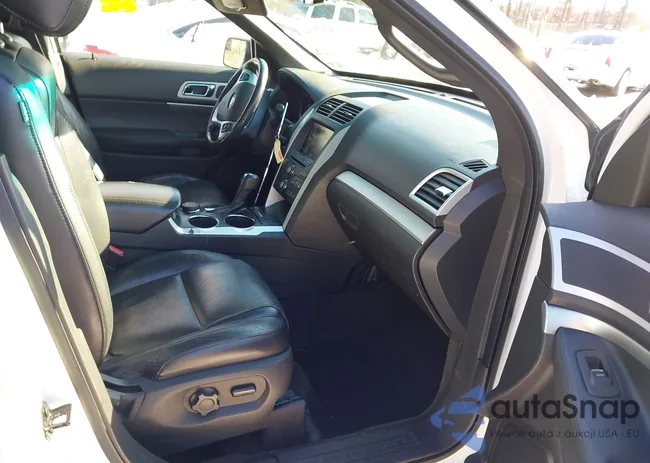 1FMHK8D83CGB00127: 43926344