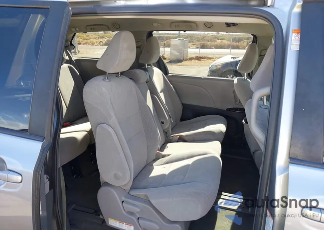 5TDKZ3DC5JS902419: 43925378