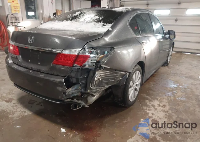 1HGCR2F85EA036698: 43925396