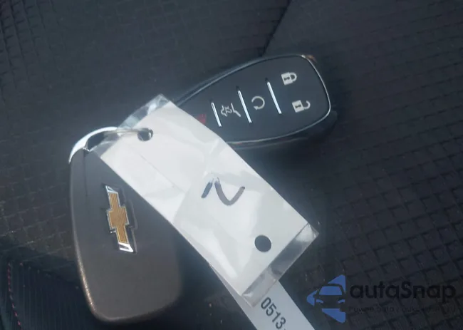 KL79MTSL2PB127056: 43925407