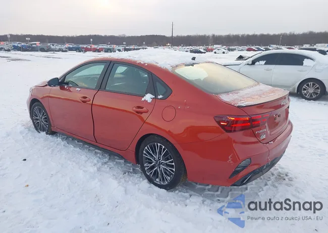 3KPF54AD7RE717424: 43925479