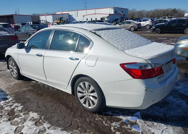 1HGCR2F86EA300561: 43925549