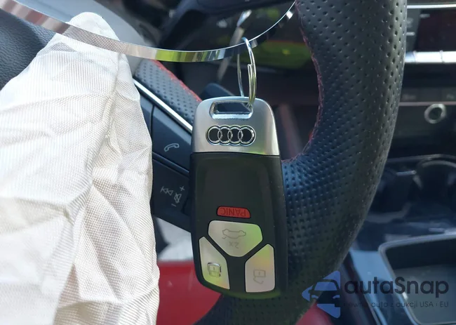 WAUB4AF4XMA064797: 43925562