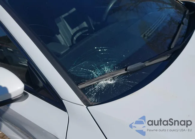 WAUHUDGY8RA138058: 43925577