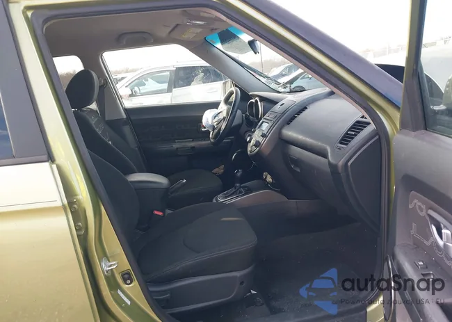 KNDJT2A60C7411033: 43925595