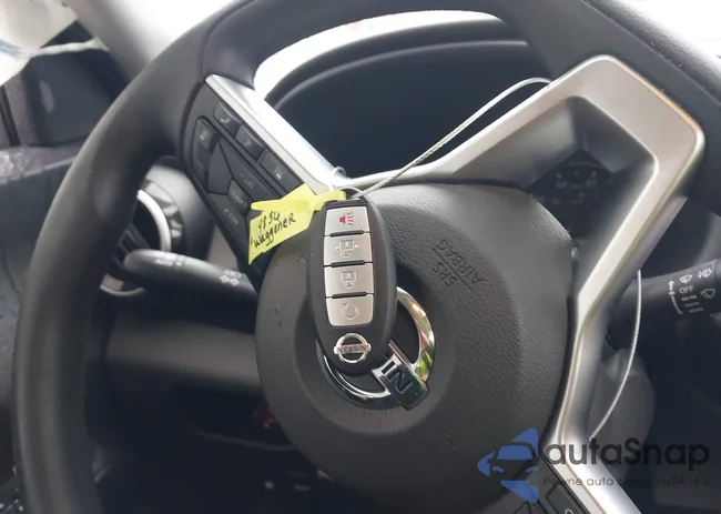 3N1CP5CV2ML566167: 43925616