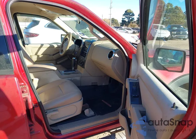 1FMEU31K47UA80588: 43925657