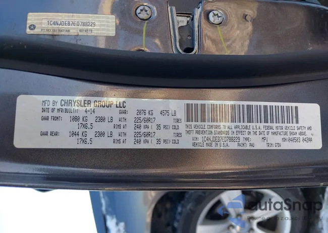 1C4NJDEB7ED788229: 43925690