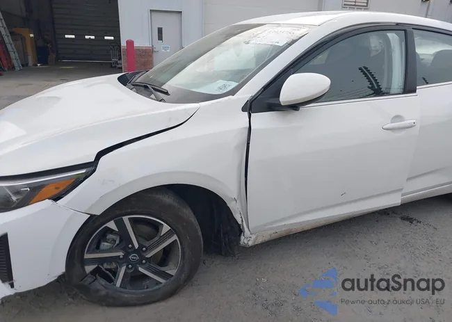 3N1AB8CV9SY295423: 43925758