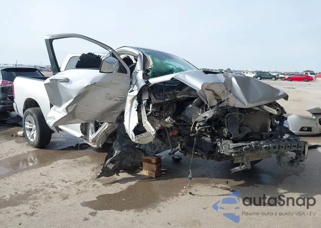 1C6RR6MT1JS143198: 43926800