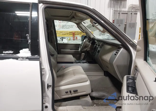 1FMJK2A54DEF29055: 43926808