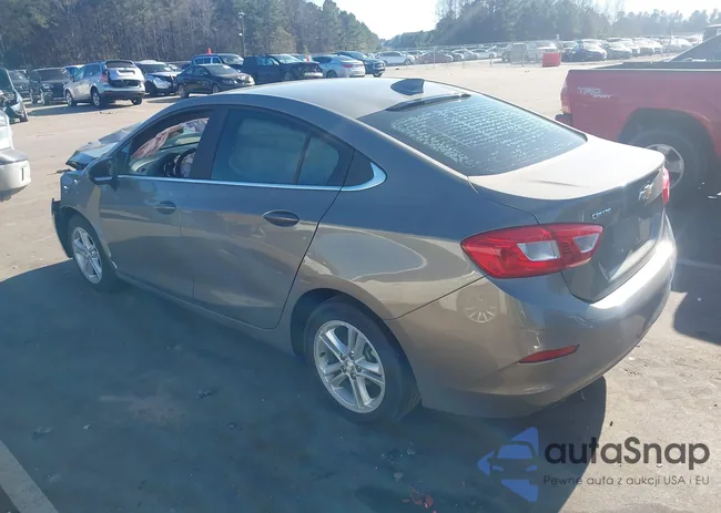 3G1BE5SM1HS558301: 43926853