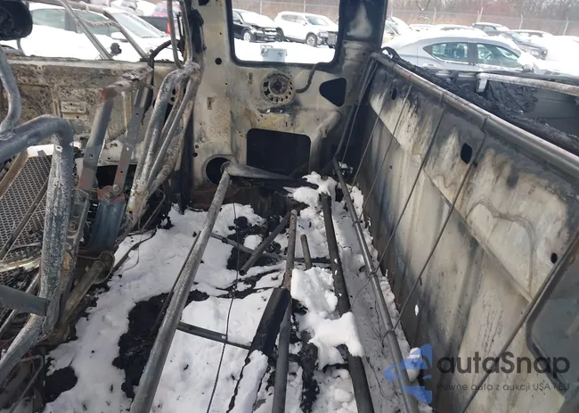 3B7HF12Z2WM236237: 43927154