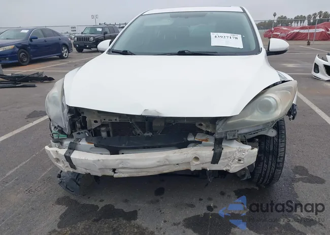 JM1BL1MP9D1817786: 43927178