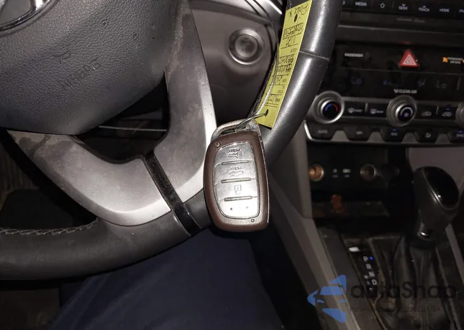 5NPD84LF3KH460647: 43927193