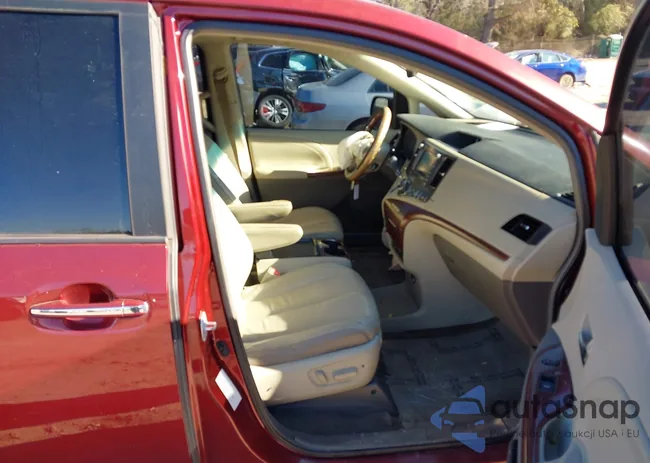 5TDYK3DC0BS124322: 43927366