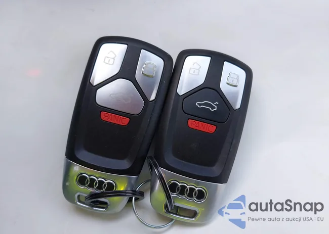 WA1VAAF73JD054944: 43926504