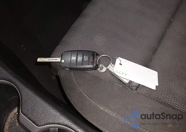 KNDPMCAC9H7101862: 43926661