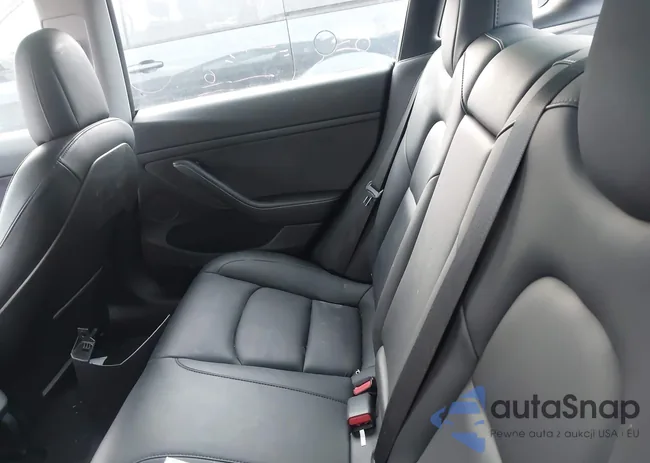 5YJ3E1EB5MF044548: 43926714