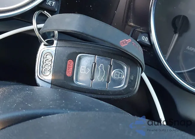 WAUVVAFR2AA035599: 43927780