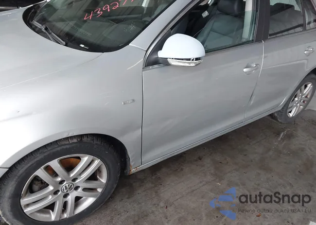 3VWEG71K47M146402: 43927782