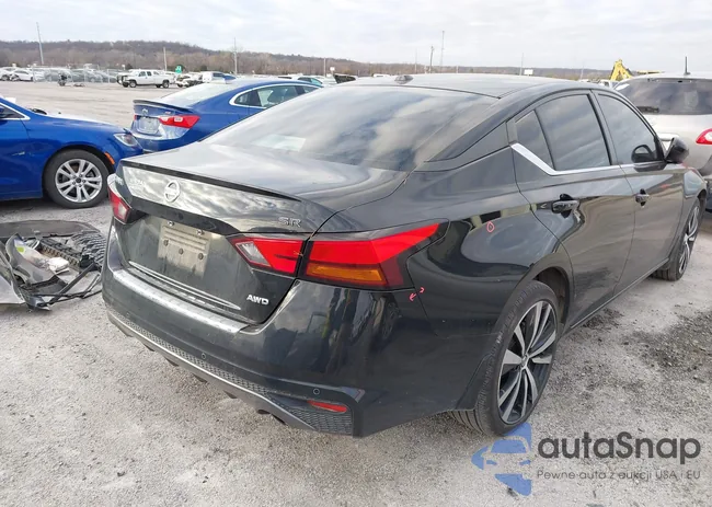 1N4BL4CW4MN388601: 43927864