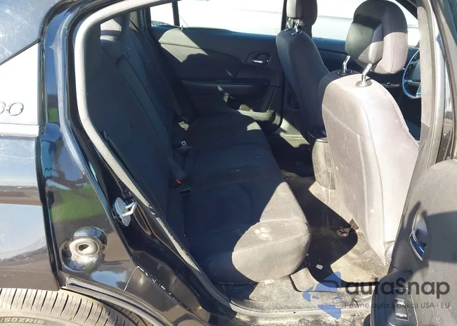 1C3CCBBB8DN734980: 43927951