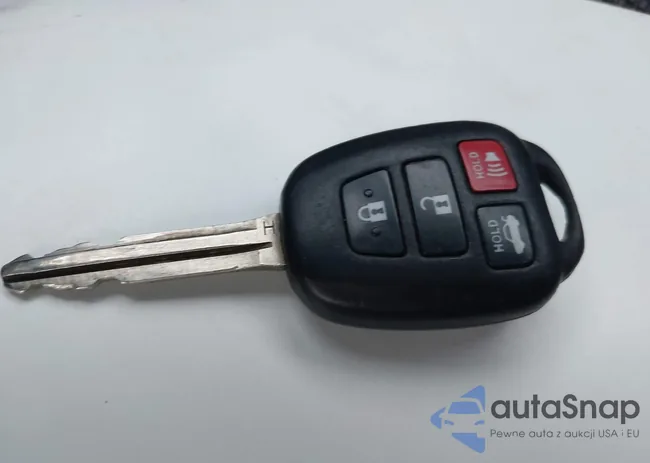 2T1BURHE7FC335255: 43927962