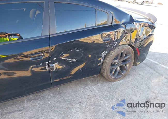 2C3CDXHG7KH737923: 43927991