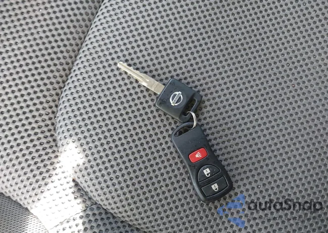 1N6AD0ER2KN880203: 43928010