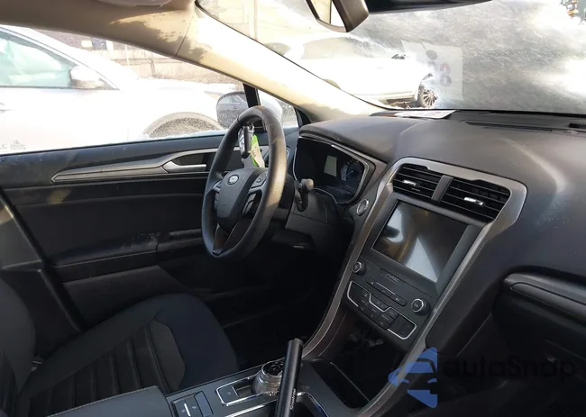 3FA6P0HD3LR146402: 43928012