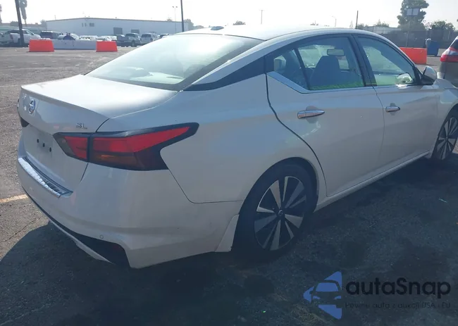 1N4BL4EV5LC120249: 43928015