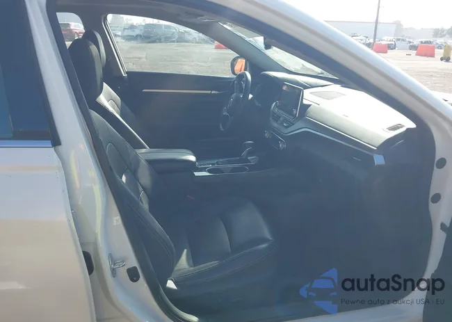 1N4BL4EV5LC120249: 43928015